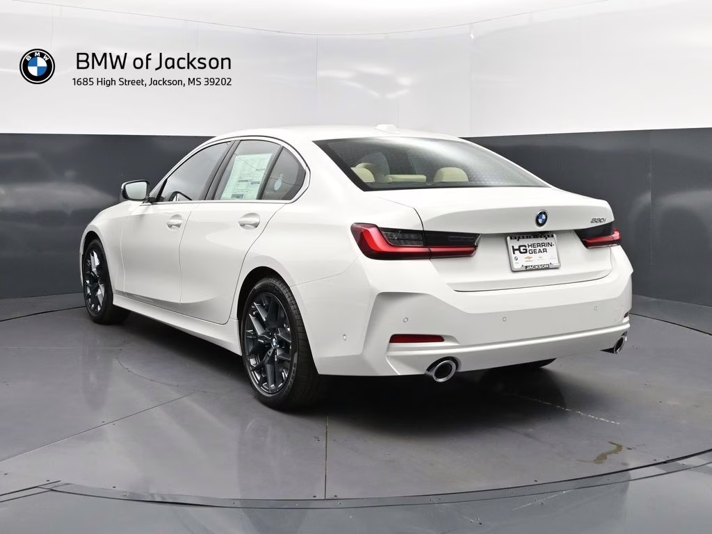 2026 Alpine White BMW 3 Series 330i RWD Sedan