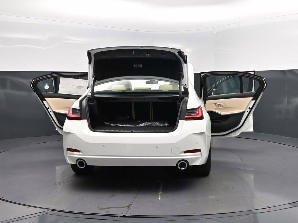 2026 Alpine White BMW 3 Series 330i RWD Sedan