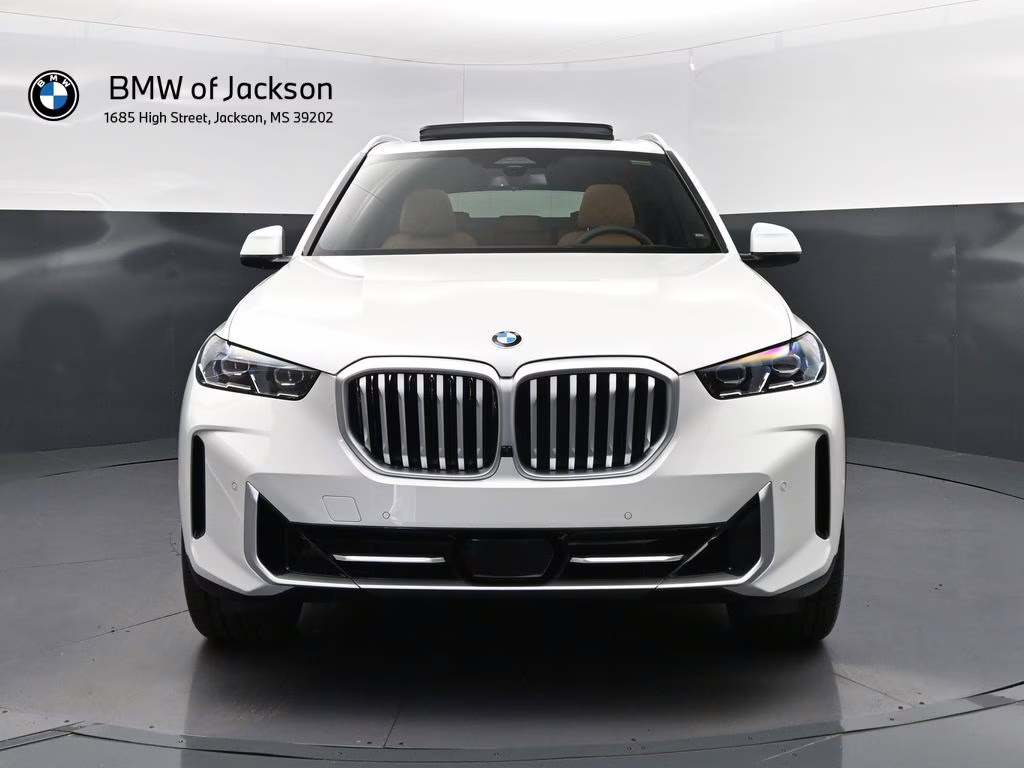 2026 Mineral White Metallic BMW X5 sDrive40i RWD SUV