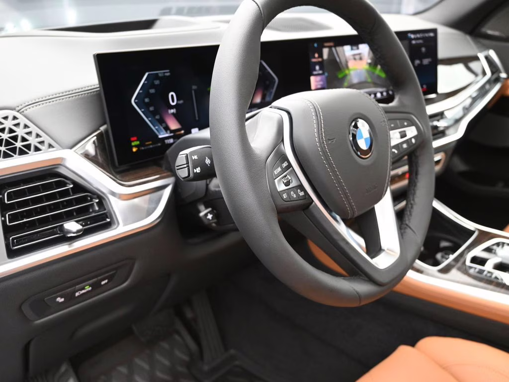 2026 Mineral White Metallic BMW X5 sDrive40i RWD SUV