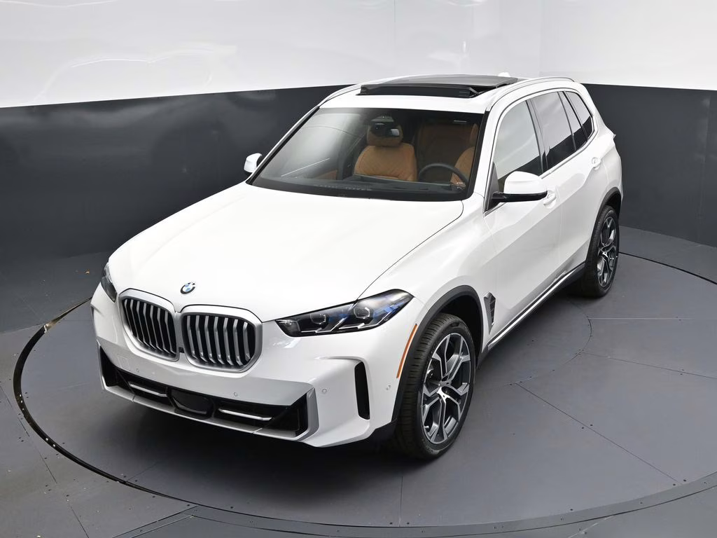 2026 Mineral White Metallic BMW X5 sDrive40i RWD SUV