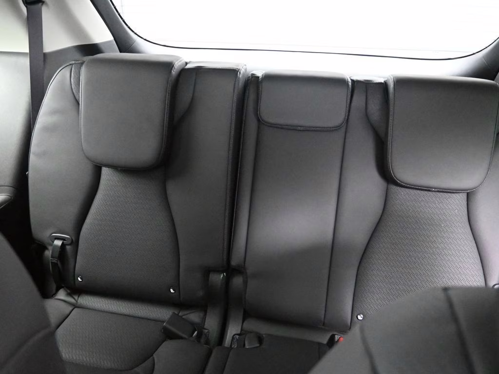 2026 Ivory Silver Kia Carnival Hybrid SX Prestige FWD Van