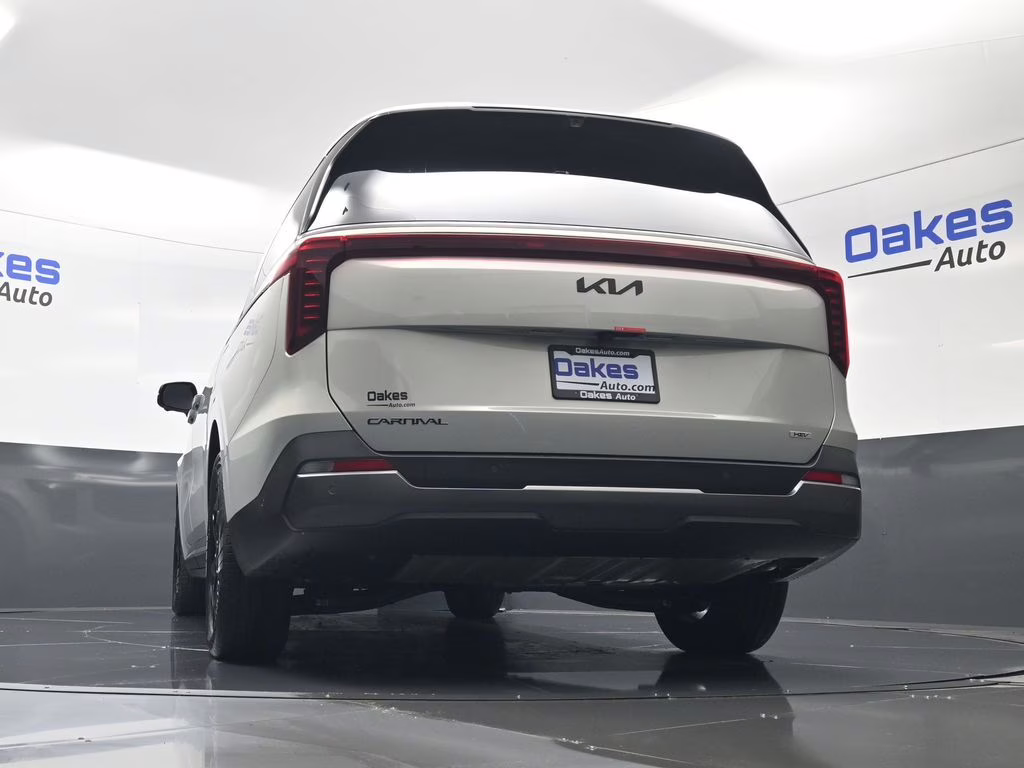 2026 Ivory Silver Kia Carnival Hybrid SX Prestige FWD Van