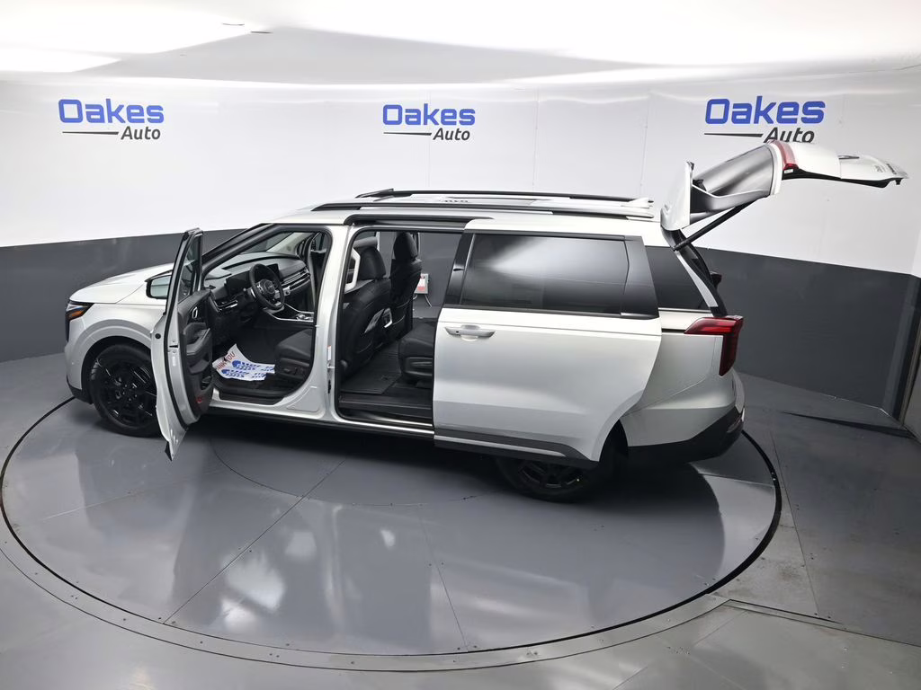 2026 Ivory Silver Kia Carnival Hybrid SX Prestige FWD Van