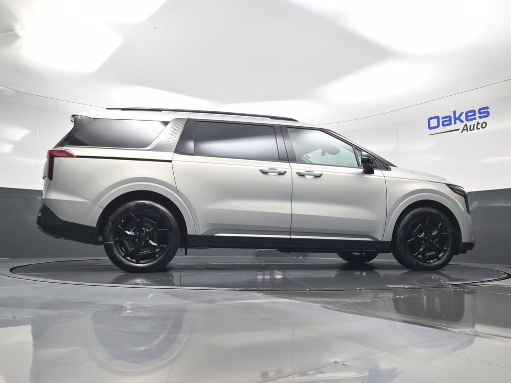 2026 Ivory Silver Kia Carnival Hybrid SX Prestige FWD Van