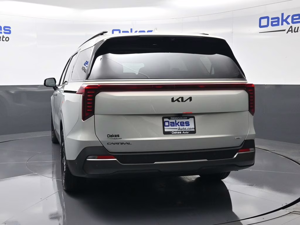 2026 Ivory Silver Kia Carnival Hybrid SX Prestige FWD Van