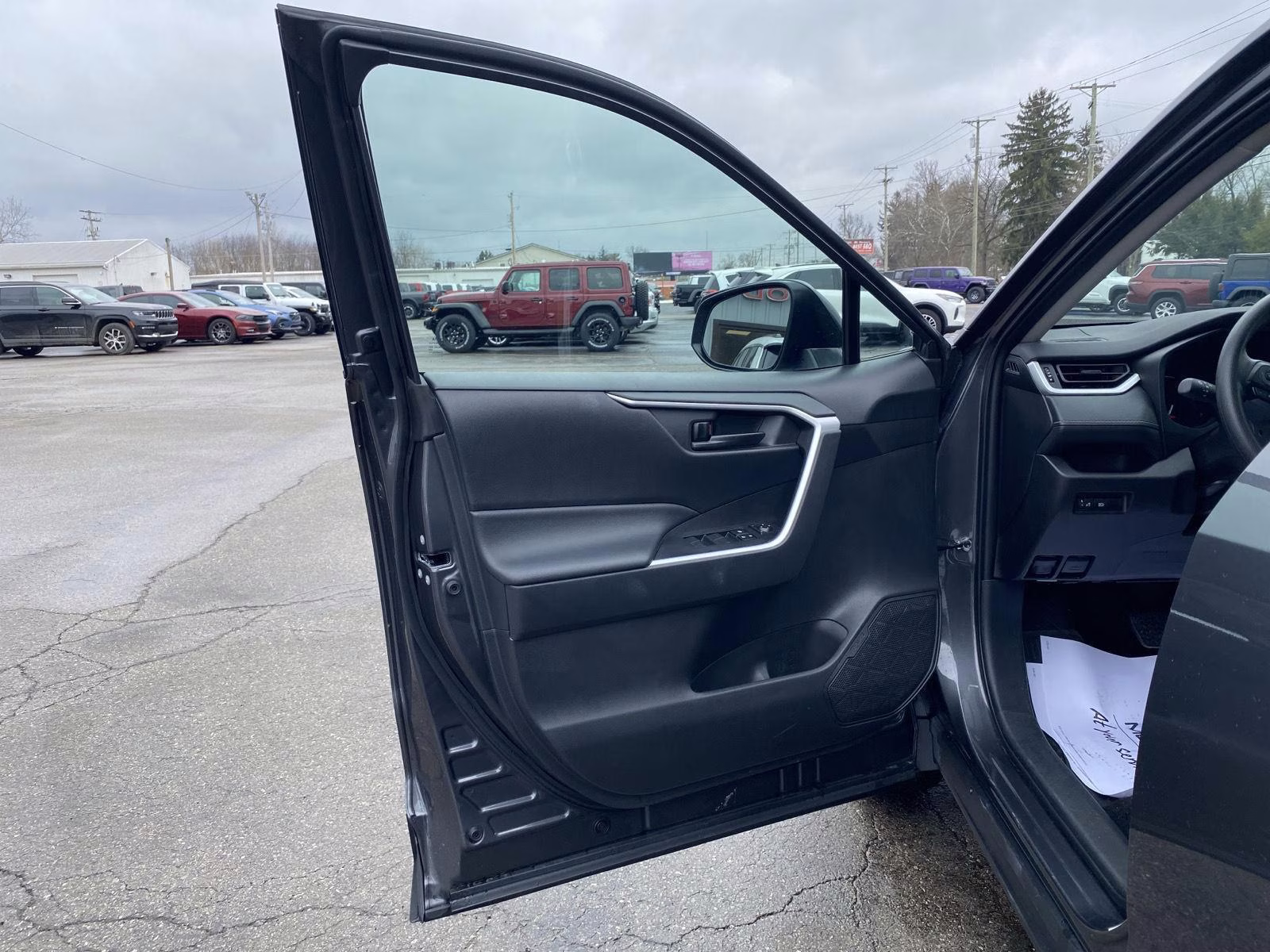 2025 Magnetic Gray Metallic Toyota RAV4 LE FWD SUV