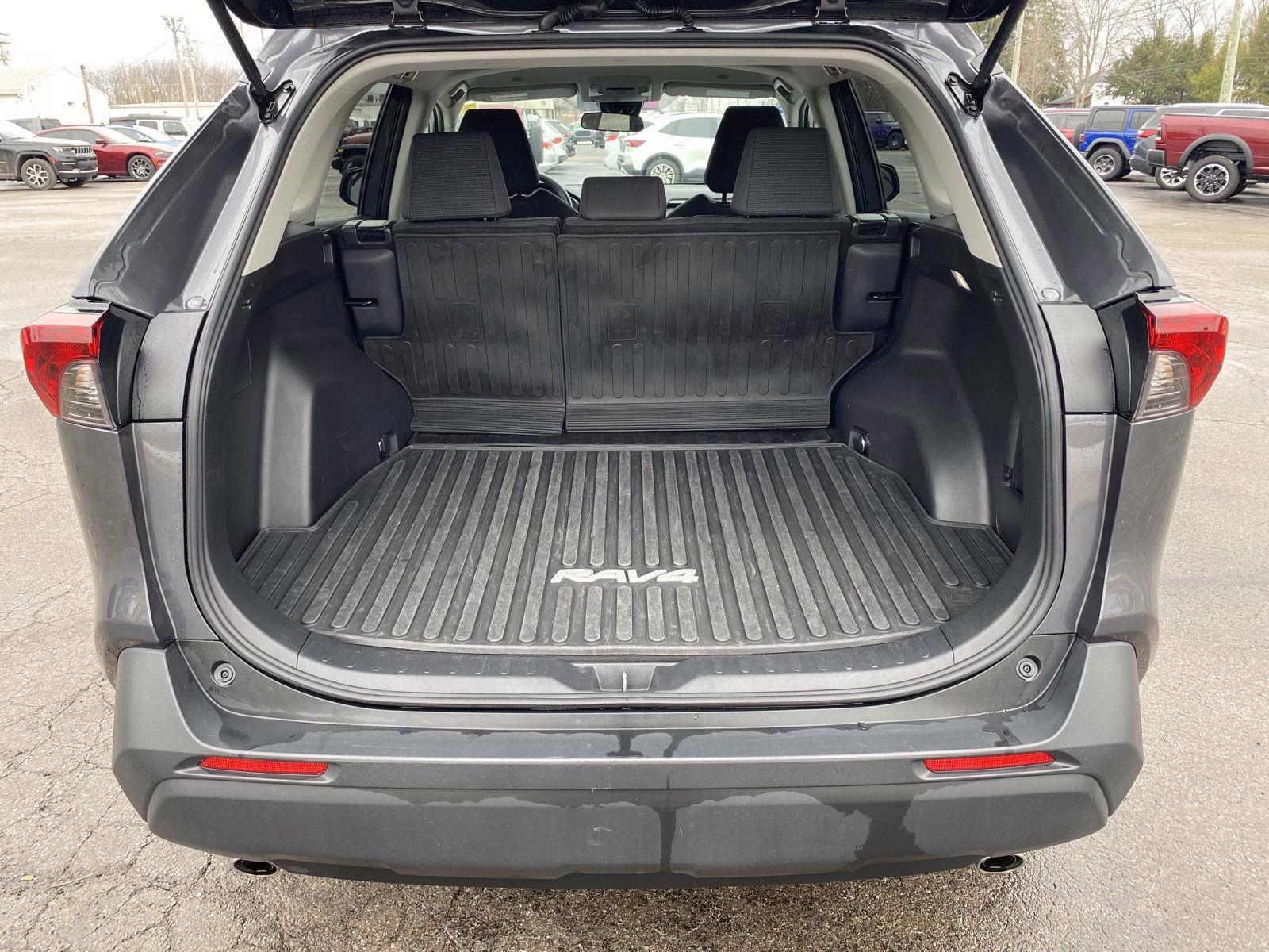 2025 Magnetic Gray Metallic Toyota RAV4 LE FWD SUV