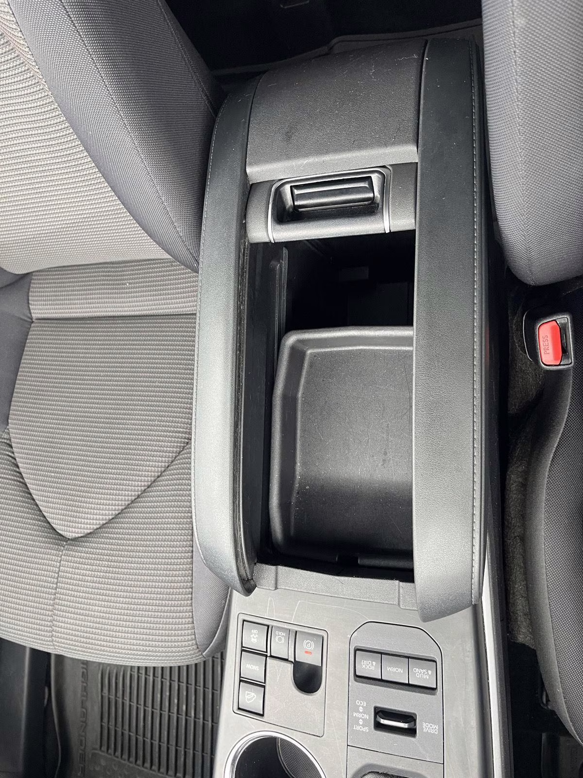 2024 Ruby Flare Pearl Toyota HIGHLANDER LE/X AWD Crossover