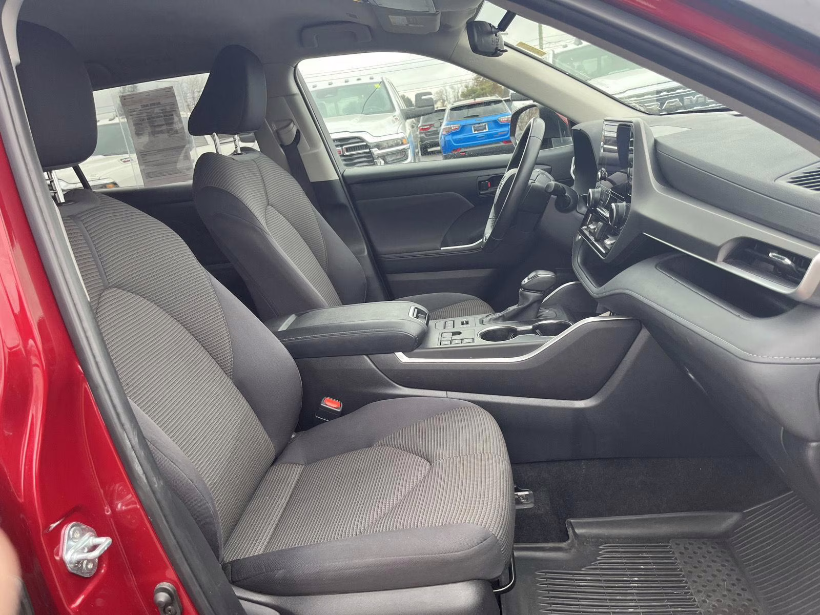 2024 Ruby Flare Pearl Toyota HIGHLANDER LE/X AWD Crossover