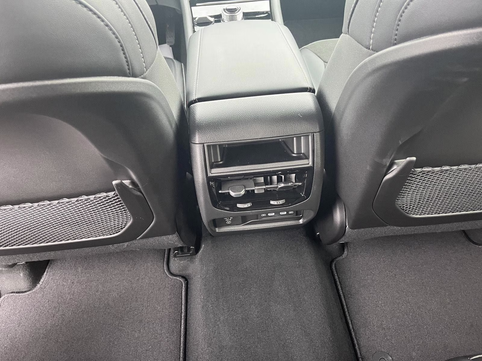 2026 Baltic Gray Metallic Clearcoat Jeep Grand Cherokee Laredo Altitude 4X4 SUV