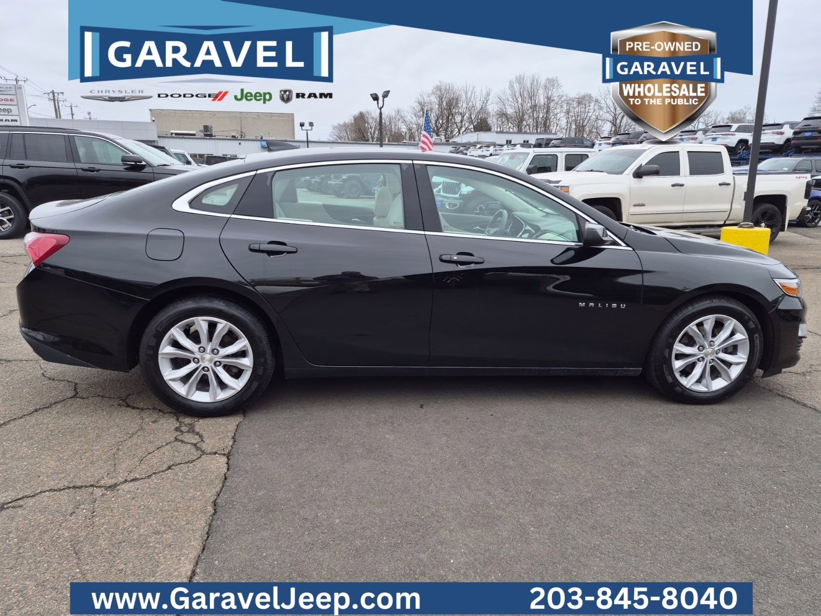 2019 Mosaic Black Metallic Chevrolet Malibu LT FWD Sedan