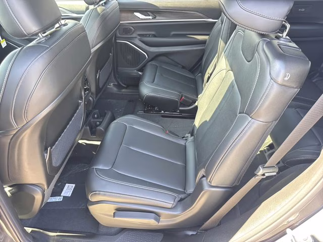 2026 Baltic Gray Metallic Clearcoat Jeep Grand Cherokee L Limited 4X4 SUV