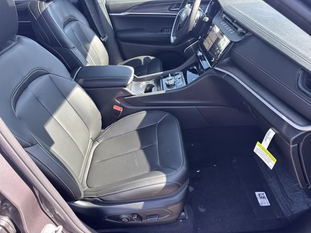 2026 Baltic Gray Metallic Clearcoat Jeep Grand Cherokee L Limited 4X4 SUV