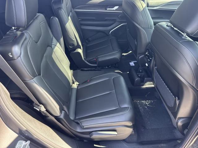 2026 Baltic Gray Metallic Clearcoat Jeep Grand Cherokee L Limited 4X4 SUV