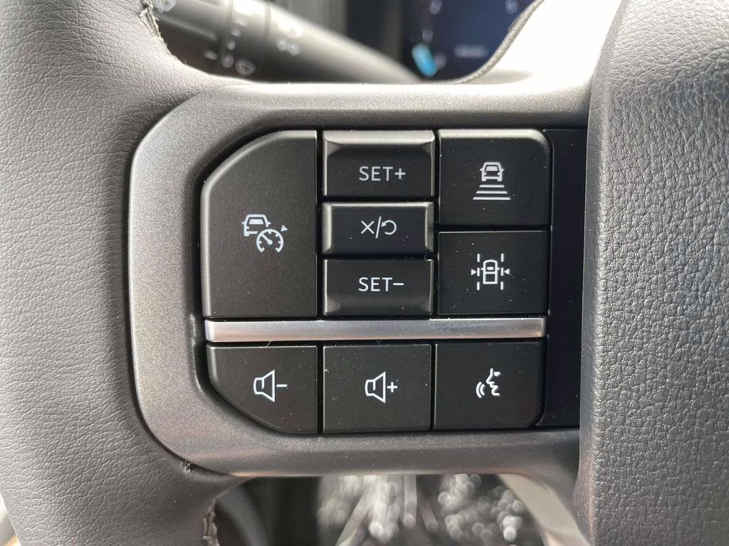 2026 Oxford White Ford F-150 XLT 4X4 Truck