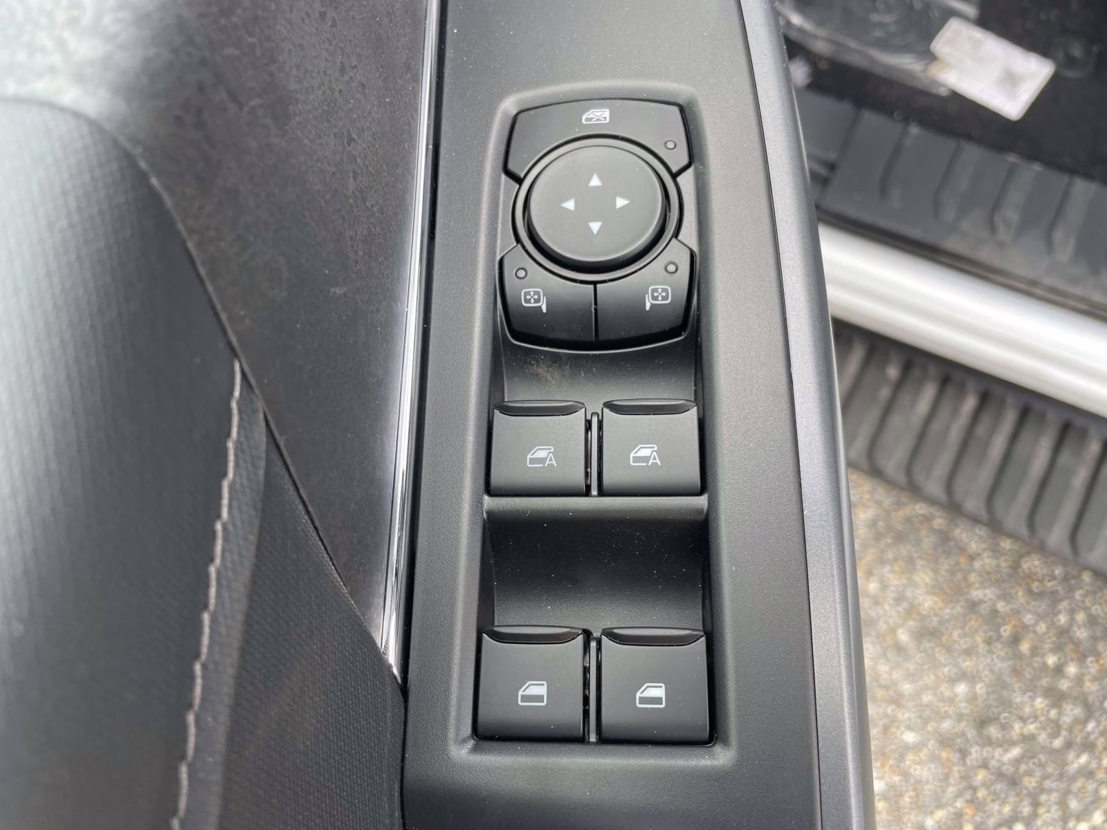 2026 Oxford White Ford F-150 XLT 4X4 Truck