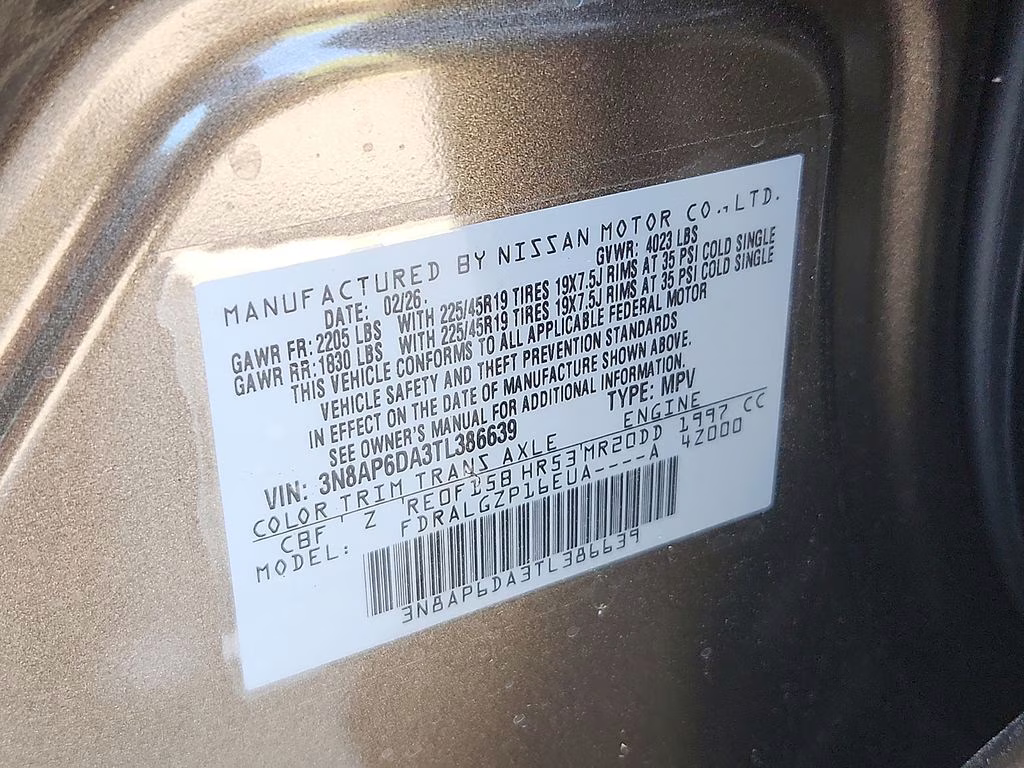 2026 Canyon Bronze Metallic Nissan Kicks SR FWD SUV