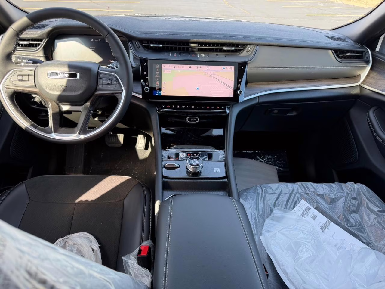 2026 Baltic Gray Metallic Clearcoat Jeep Grand Cherokee Laredo 4X4 SUV