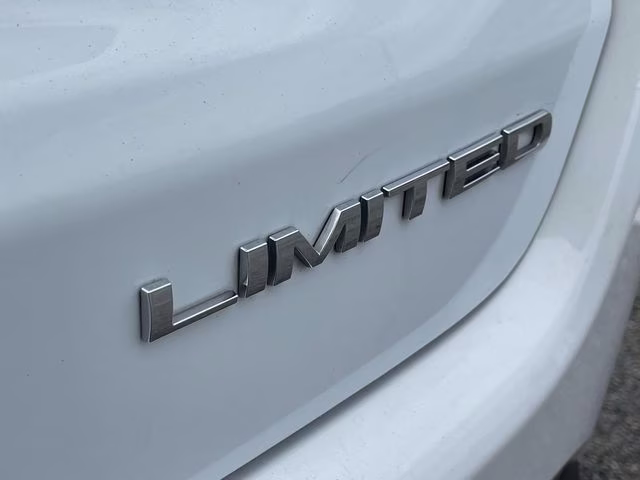 2024 Bright White Clearcoat Jeep Compass Limited 4X4 SUV