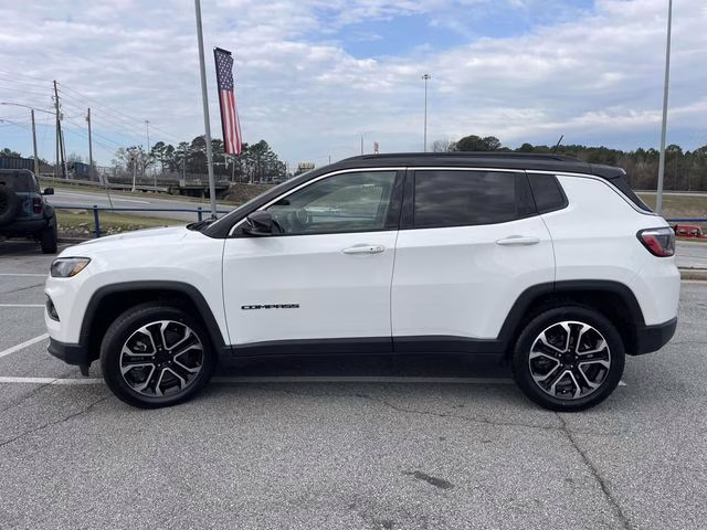2024 Bright White Clearcoat Jeep Compass Limited 4X4 SUV