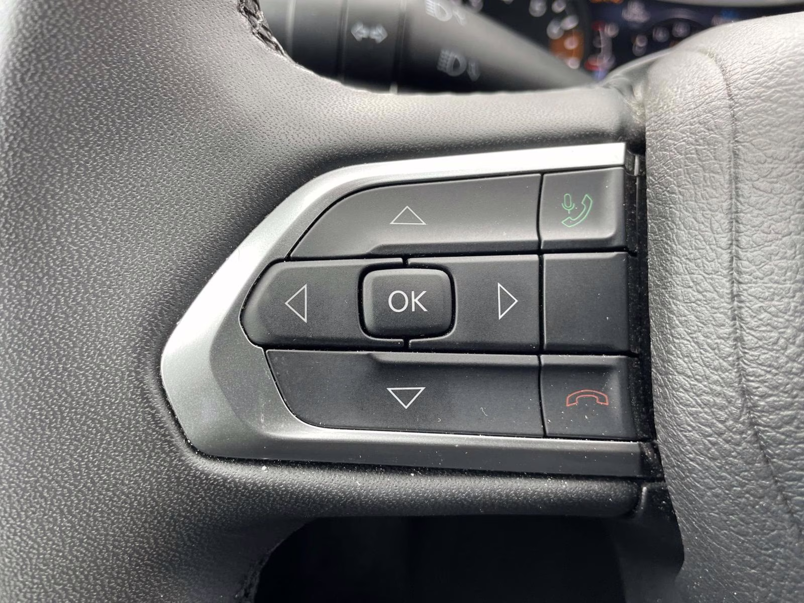 2024 Bright White Clearcoat Jeep Compass Limited 4X4 SUV