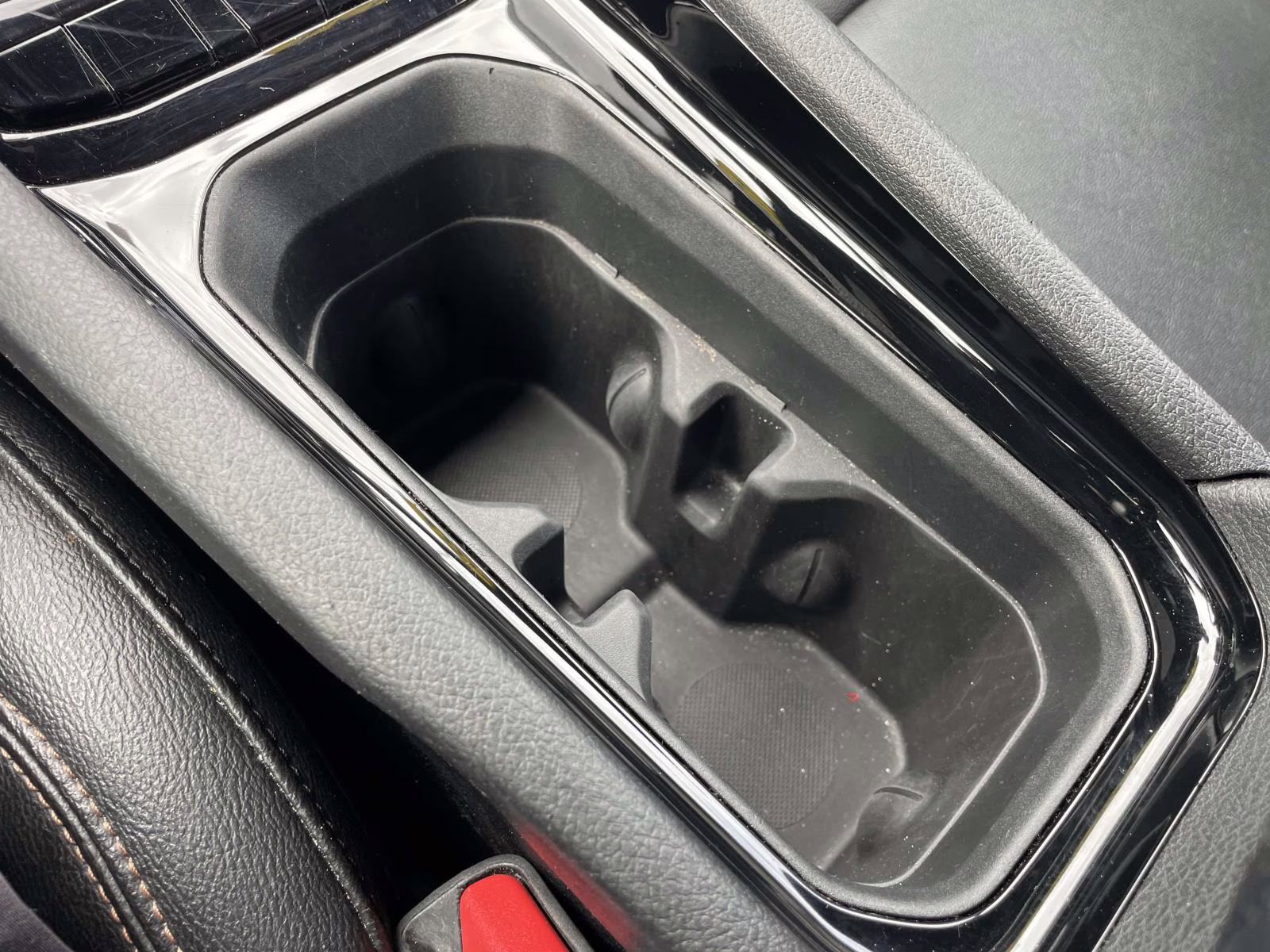 2024 Bright White Clearcoat Jeep Compass Limited 4X4 SUV