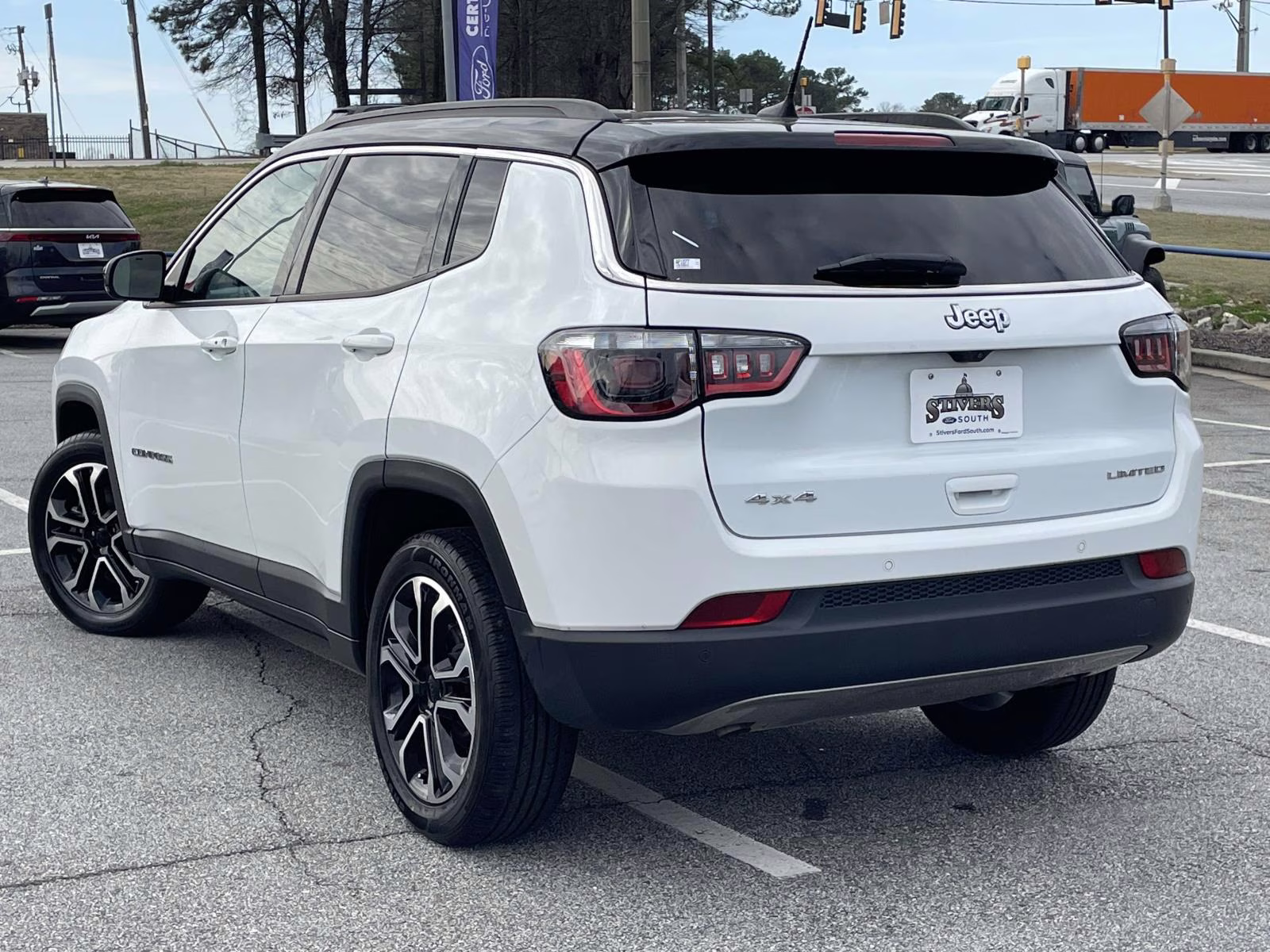 2024 Bright White Clearcoat Jeep Compass Limited 4X4 SUV