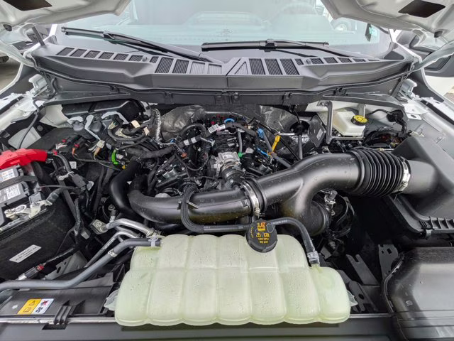 2026 Oxford White Ford F-150 STX 4X4 Truck