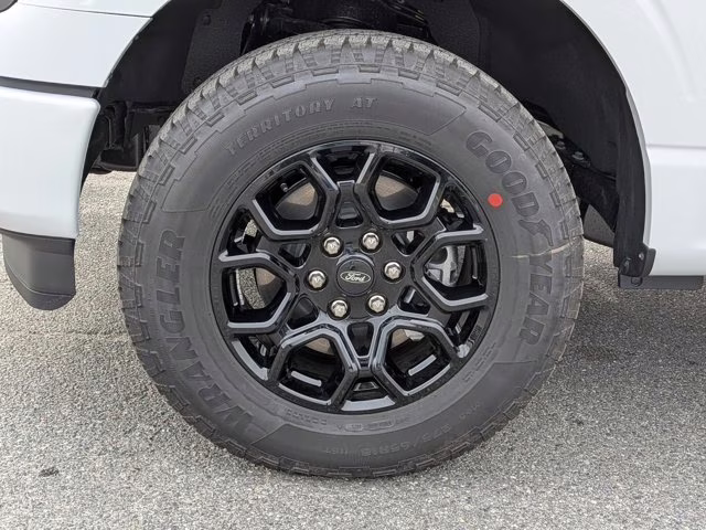 2026 Oxford White Ford F-150 STX 4X4 Truck