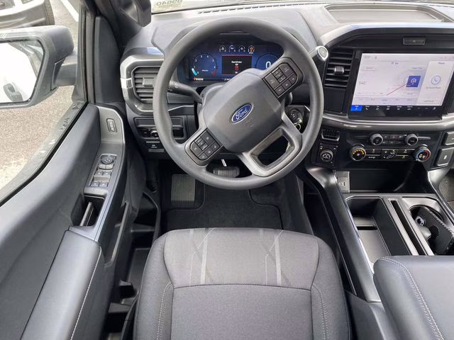 2026 Oxford White Ford F-150 STX 4X4 Truck