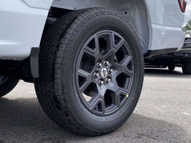 2026 Oxford White Ford F-150 STX 4X4 Truck