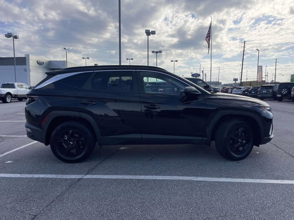 2023 Phantom Black Hyundai Tucson SEL AWD SUV