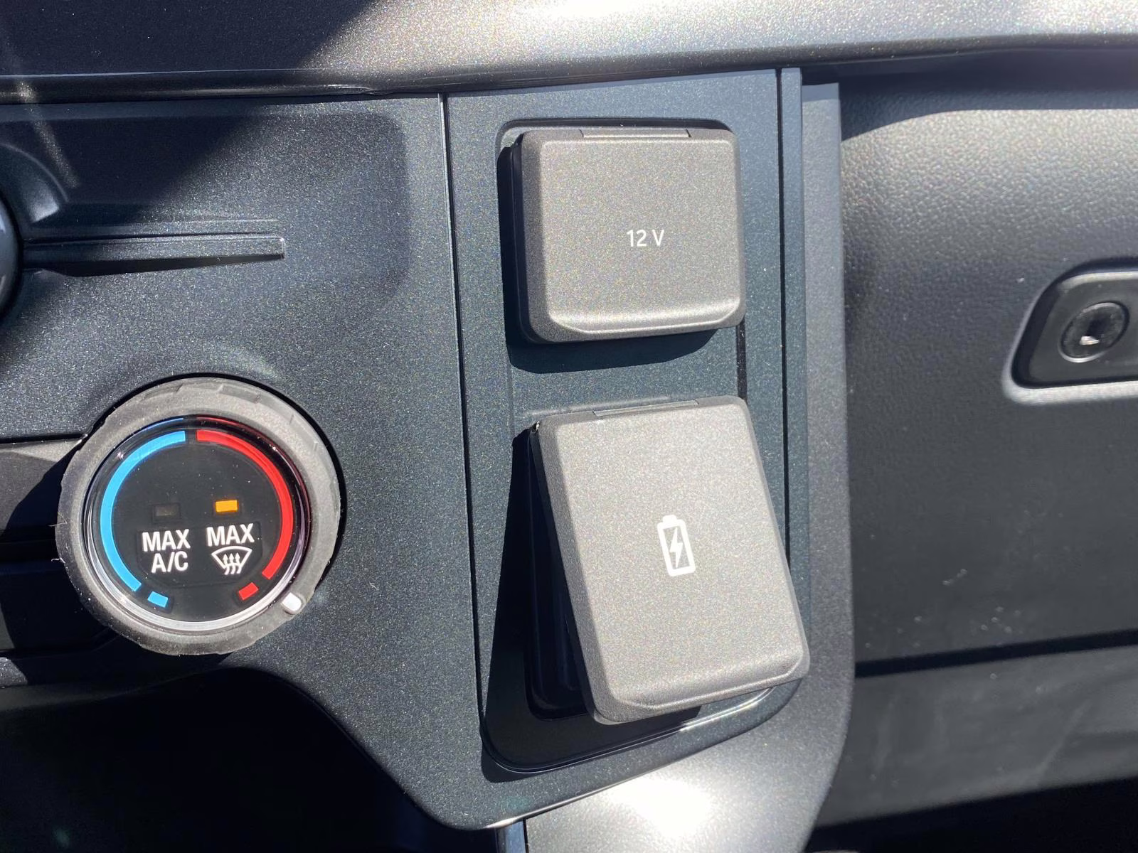 2026 Avalanche Ford F-150 STX 4X4 Truck