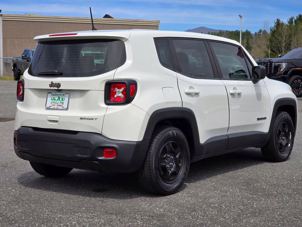 2019 Alpine White Clearcoat Jeep Renegade Sport FWD SUV