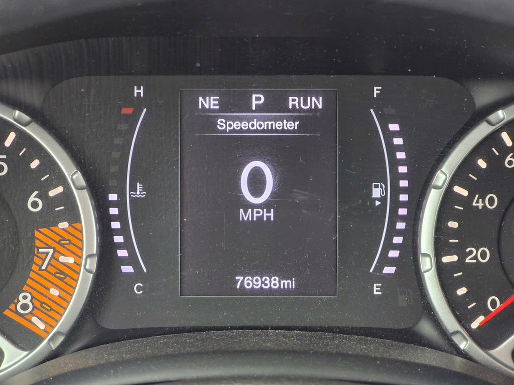 2019 Alpine White Clearcoat Jeep Renegade Sport FWD SUV