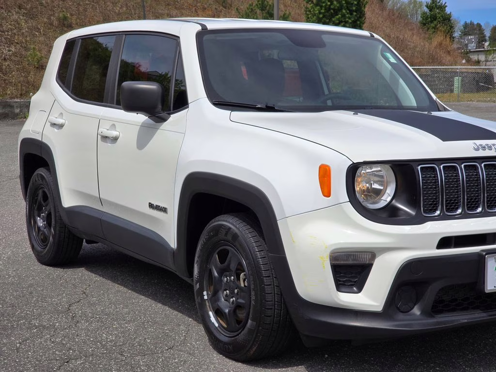 2019 Alpine White Clearcoat Jeep Renegade Sport FWD SUV