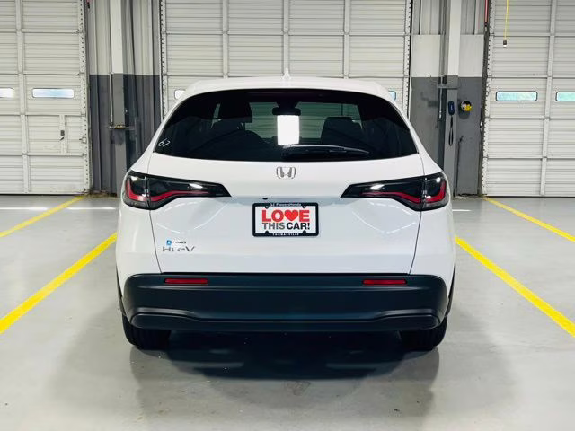 2026 Platinum White Pearl Honda HR-V LX FWD SUV