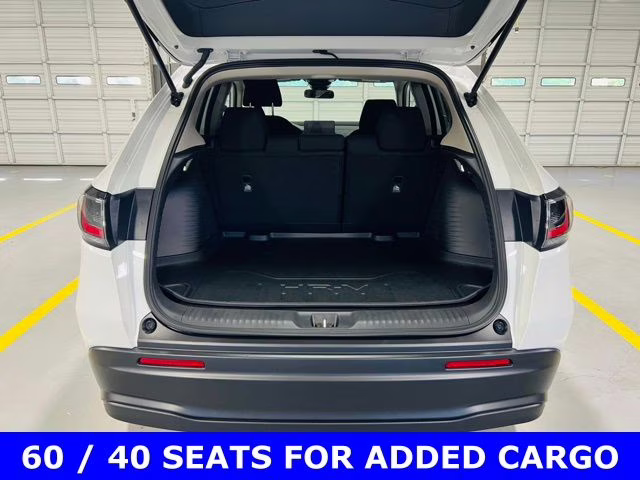 2026 Platinum White Pearl Honda HR-V LX FWD SUV