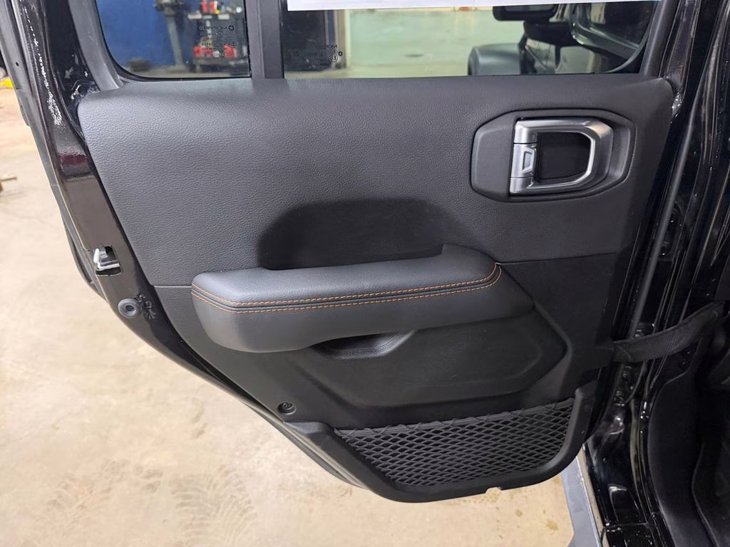 2022 Black Clearcoat Jeep Gladiator Mojave 4x4 4X4 Truck