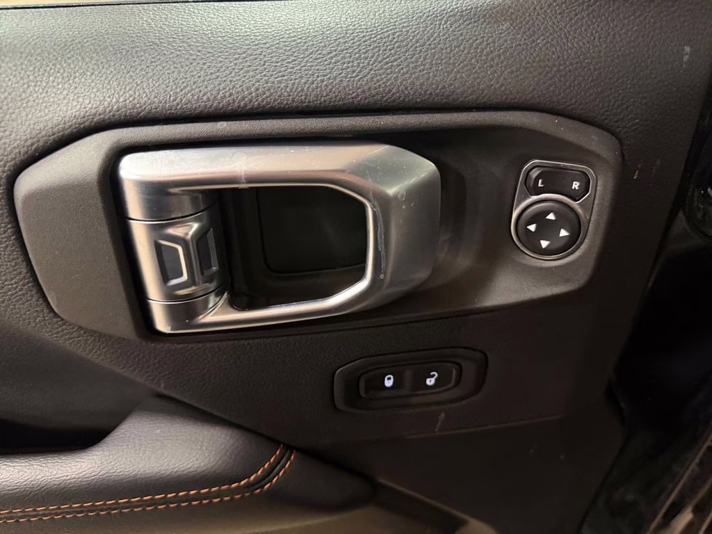 2022 Black Clearcoat Jeep Gladiator Mojave 4x4 4X4 Truck