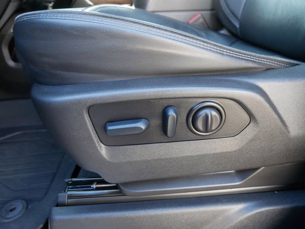 2022 Black Chevrolet Silverado 3500HD High Country 4X4 Truck