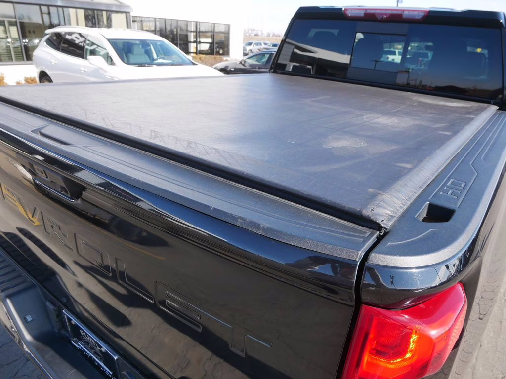 2022 Black Chevrolet Silverado 3500HD High Country 4X4 Truck