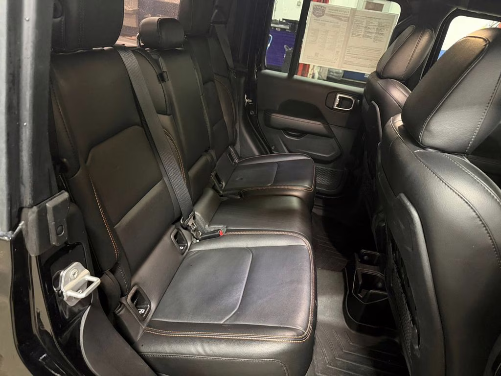 2022 Black Clearcoat Jeep Gladiator Mojave 4x4 4X4 Truck