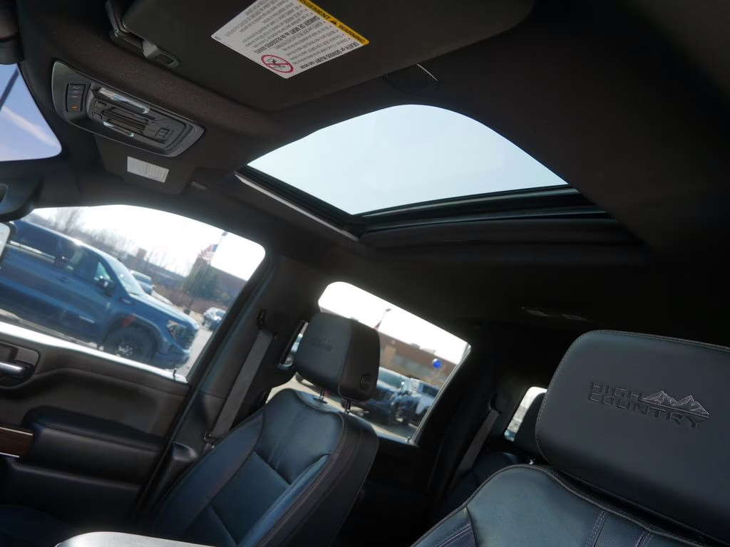 2022 Black Chevrolet Silverado 3500HD High Country 4X4 Truck