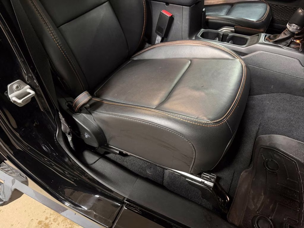 2022 Black Clearcoat Jeep Gladiator Mojave 4x4 4X4 Truck