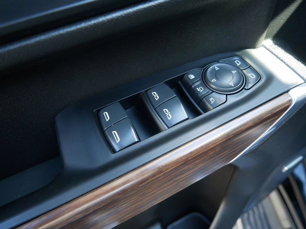 2022 Black Chevrolet Silverado 3500HD High Country 4X4 Truck