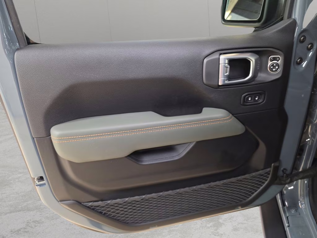 2026 Anvil Clearcoat Jeep Gladiator Mojave 4X4 Truck