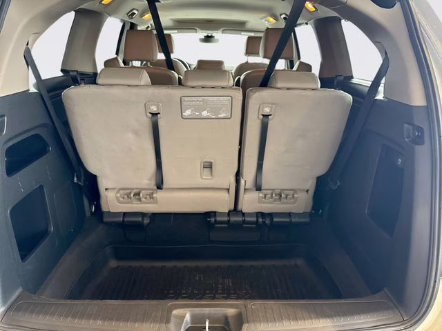 2024 Honda Odyssey EX-L FWD Van