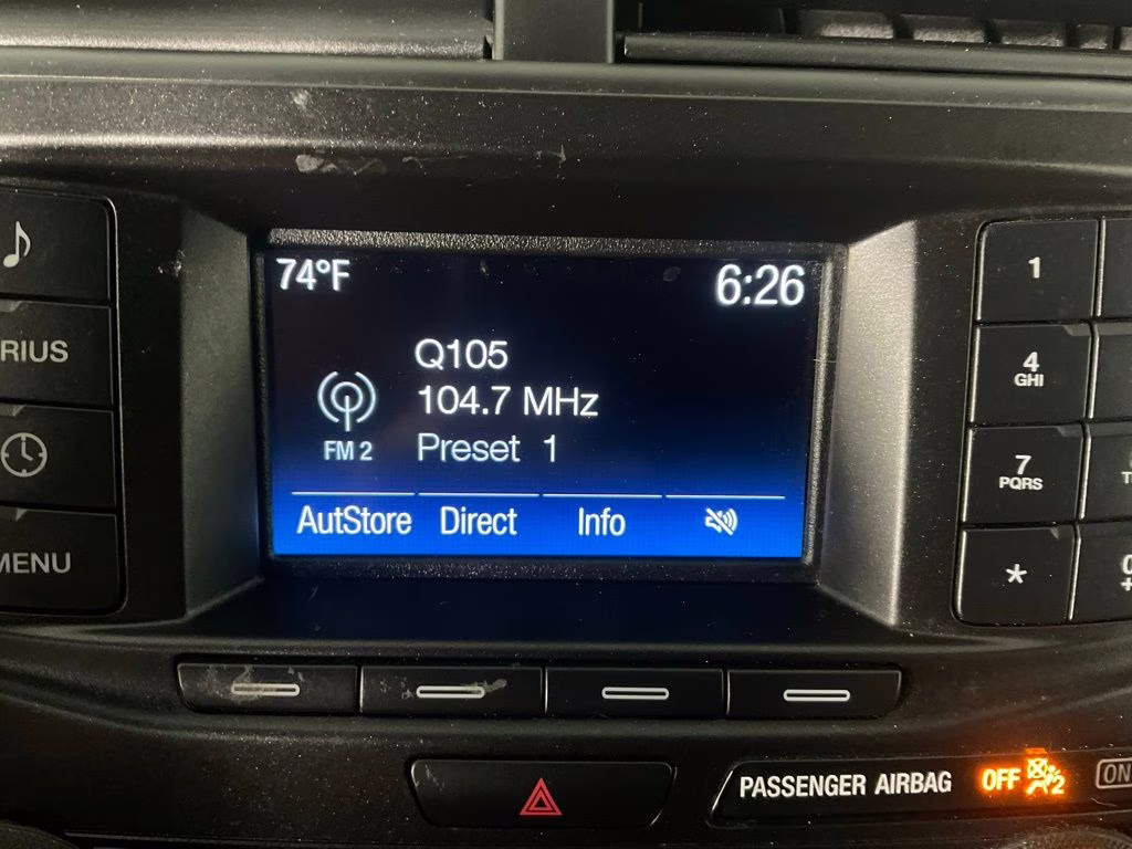 2019 Black Metallic Ford Explorer XLT FWD SUV